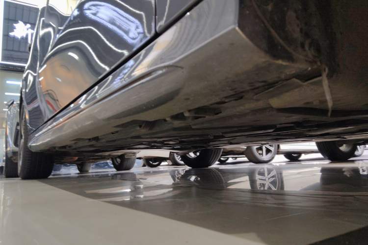 Used Mercedes-Benz A-Class 2025 A 200 L Fashion Model Right Side Sill