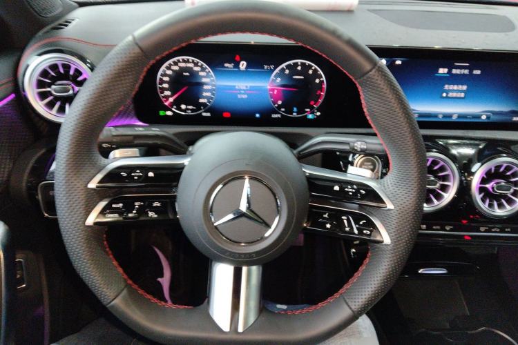 Used Mercedes-Benz A-Class 2025 A 200 L Fashion Model Steering Wheel