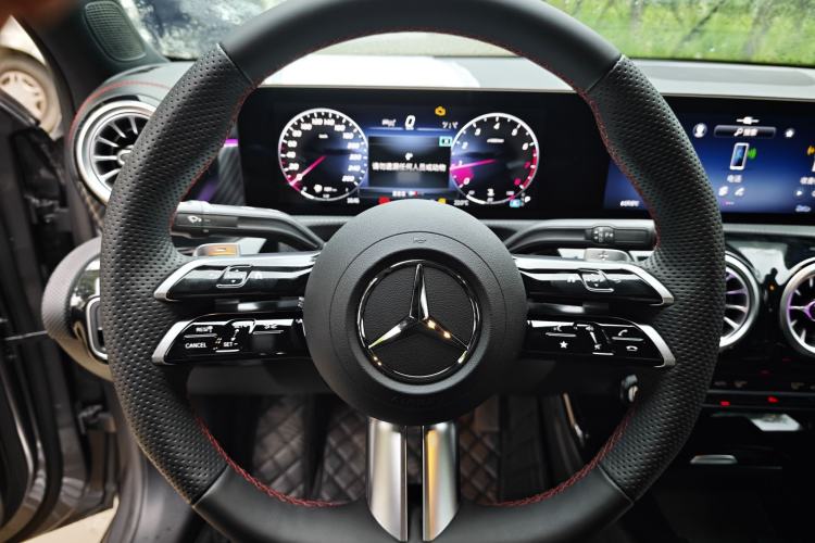 Used Mercedes-Benz A-Class 2025 A 200 L Fashion Model Steering Wheel
