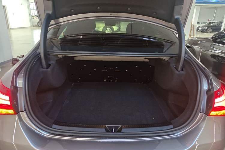 Used Mercedes-Benz A-Class 2025 A 180 L Trunk