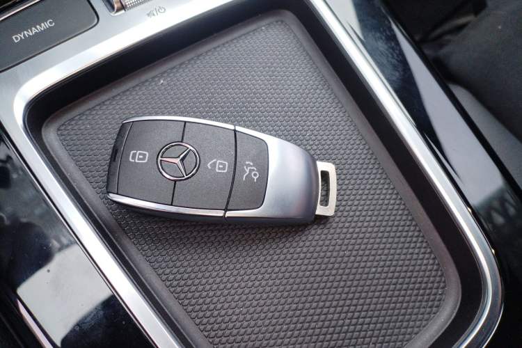 Used Mercedes-Benz A-Class 2025 A 200 L Fashion Model Vehicle Key