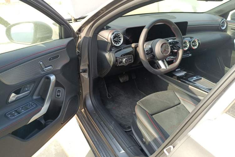 Used Mercedes-Benz A-Class 2025 A 200 L Fashion Model Driver Seat