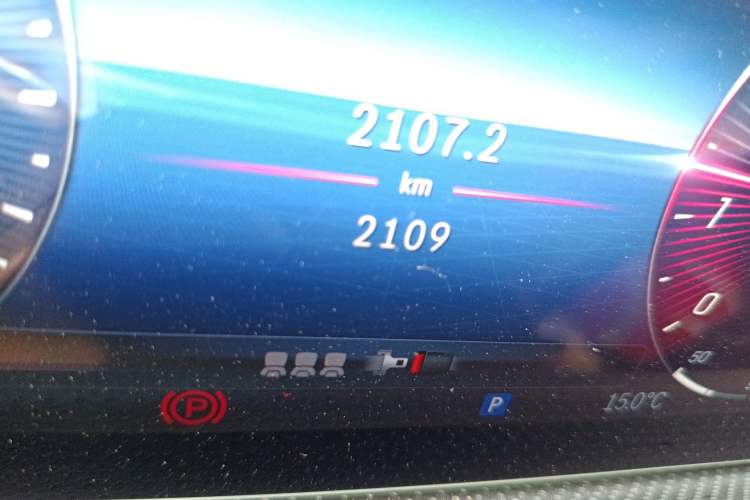 Used Mercedes-Benz A-Class 2025 A 200 L Fashion Model Odometer Close Up