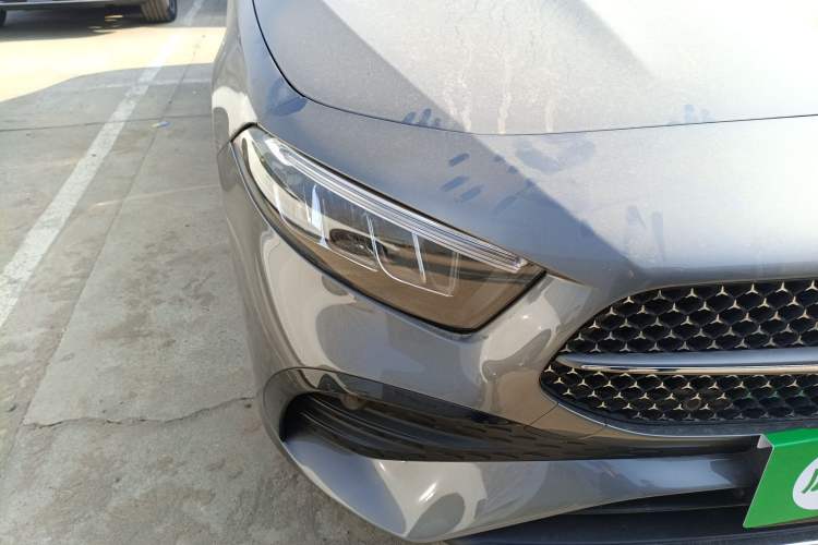 Used Mercedes-Benz A-Class 2025 A 200 L Fashion Model Right Front Headlight