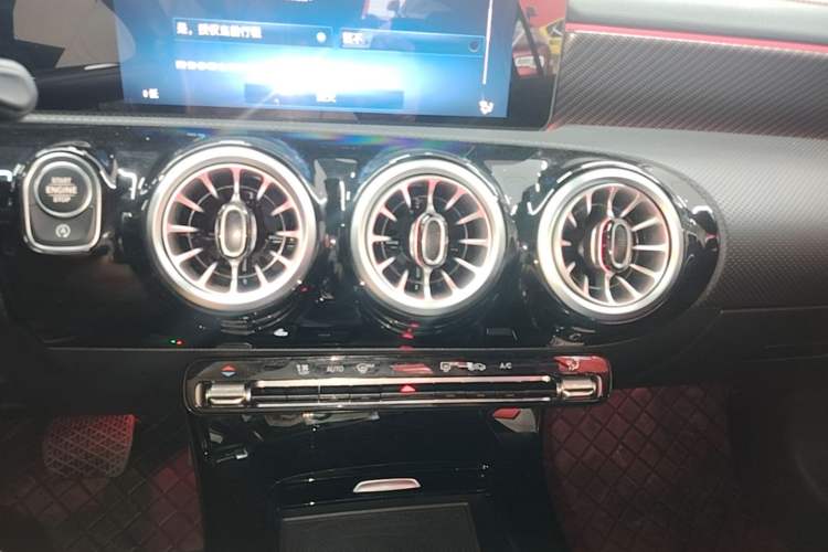 Used Mercedes-Benz A-Class 2025 A 200 L Fashion Model Audio And AC Panel