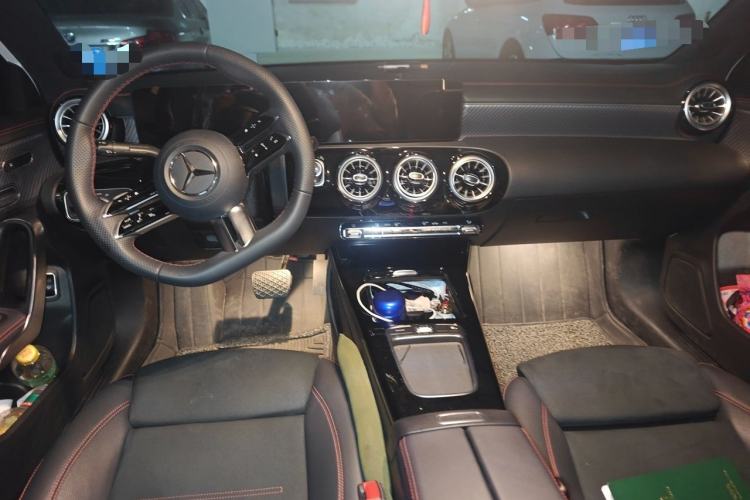 Used Mercedes-Benz A-Class 2025 A 200 L Fashion Model Center Console