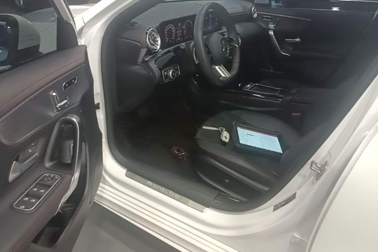 Used Mercedes-Benz A-Class 2025 A 200 L Fashion Model Driver Seat