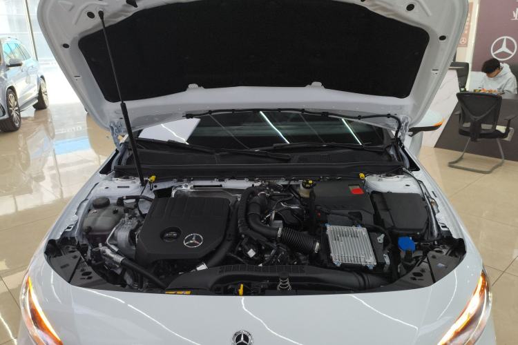Used Mercedes-Benz A-Class 2025 A 200 L Fashion Model Engine Bay