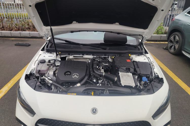 Used Mercedes-Benz A-Class 2025 A 200 L Fashion Model Engine Bay