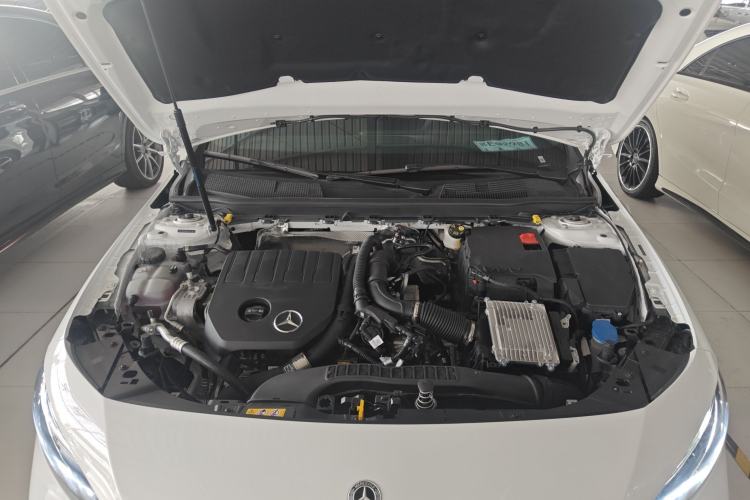 Used Mercedes-Benz A-Class 2025 A 200 L Fashion Model Engine Bay