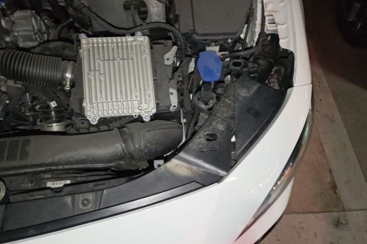 Used Mercedes-Benz A-Class 2025 A 200 L Fashion Model Engine Bay Left