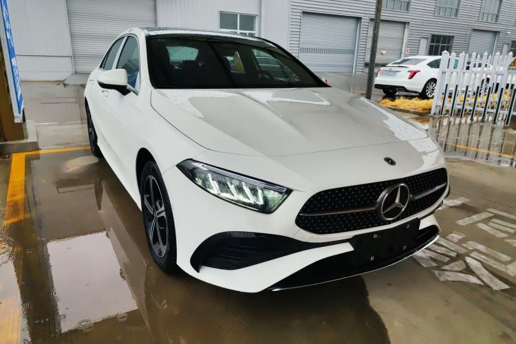 Used Mercedes-Benz A-Class 2025 A 200 L Fashion Model Exterior 1