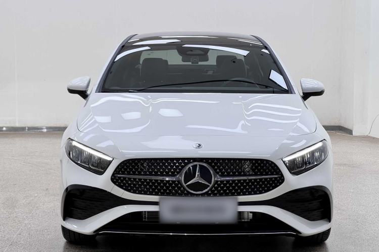 Used Mercedes-Benz A-Class 2025 A 200 L Fashion Model Exterior 1