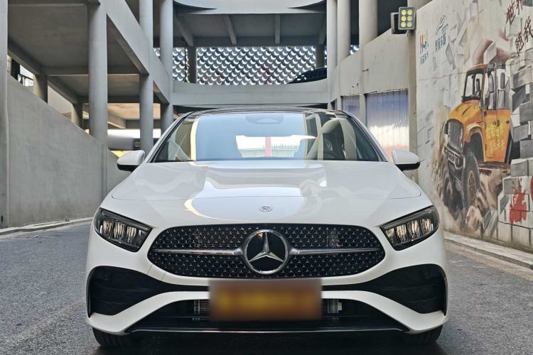 Used Mercedes-Benz A-Class 2025 A 200 L Fashion Model Exterior 1