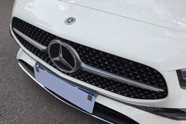 Used Mercedes-Benz A-Class 2025 A 200 L Fashion Model Exterior 12