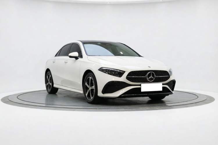 Used Mercedes-Benz A-Class 2025 A 200 L Fashion Model Exterior 2