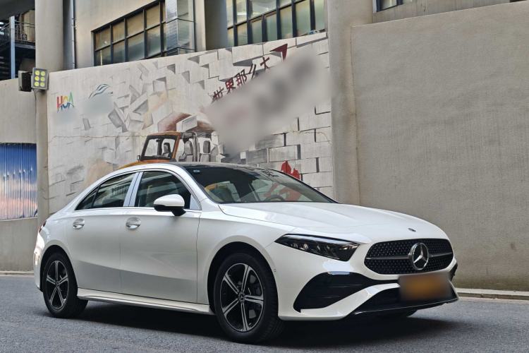 Used Mercedes-Benz A-Class 2025 A 200 L Fashion Model Exterior 2