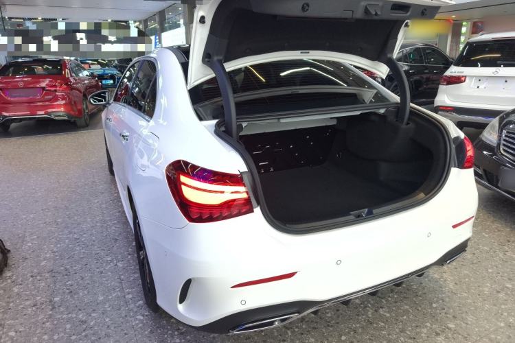 Used Mercedes-Benz A-Class 2025 A 200 L Fashion Model Exterior 2