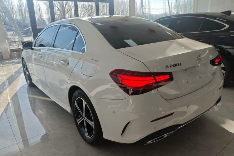 Used Mercedes-Benz A-Class 2025 A 200 L Fashion Model Exterior 3