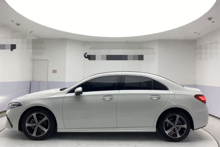 Used Mercedes-Benz A-Class 2025 A 200 L Fashion Model Exterior 3