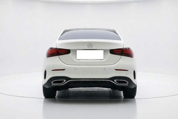 Used Mercedes-Benz A-Class 2025 A 200 L Fashion Model Exterior 3