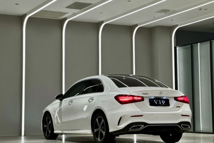 Used Mercedes-Benz A-Class 2025 A 200 L Fashion Model Exterior 3