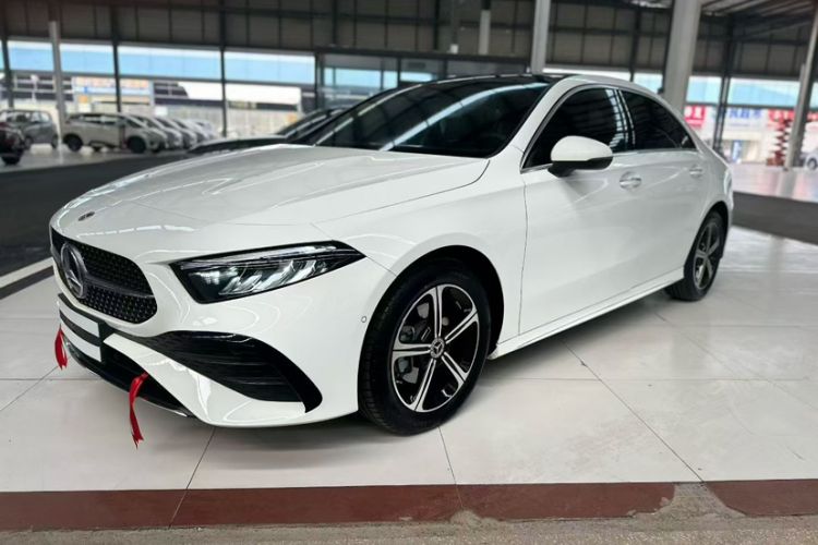 Used Mercedes-Benz A-Class 2025 A 200 L Fashion Model Exterior 4