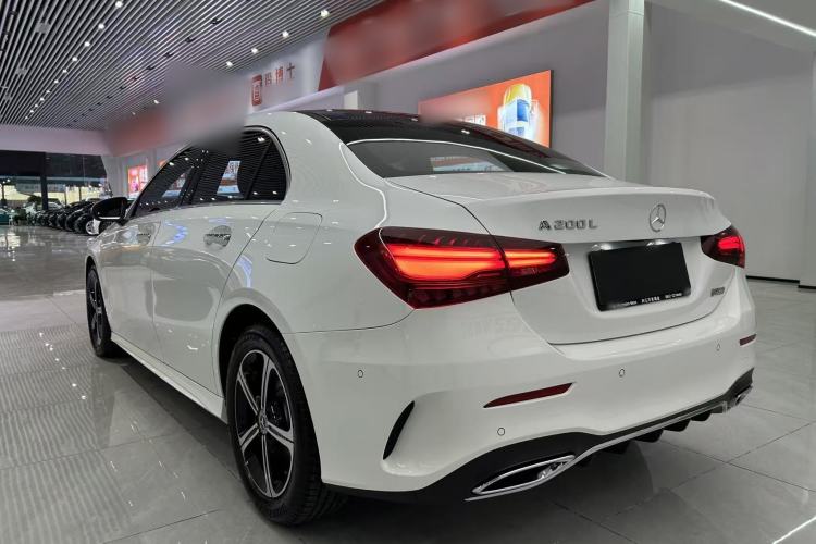 Used Mercedes-Benz A-Class 2025 A 200 L Fashion Model Exterior 4