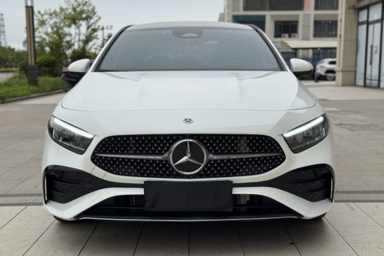 Used Mercedes-Benz A-Class 2025 A 200 L Fashion Model Exterior 5
