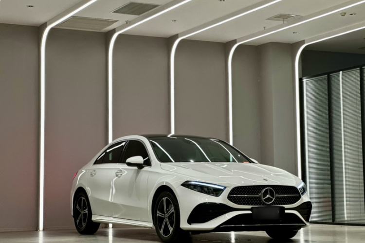 Used Mercedes-Benz A-Class 2025 A 200 L Fashion Model Exterior 6