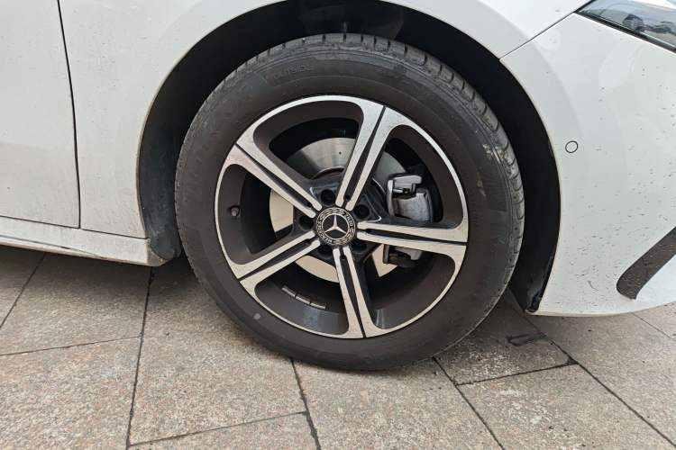 Used Mercedes-Benz A-Class 2025 A 200 L Fashion Model Exterior 7