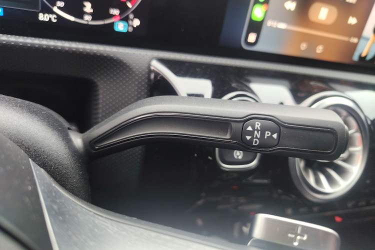 Used Mercedes-Benz A-Class 2025 A 200 L Fashion Model Gear Lever