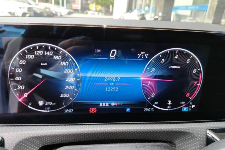 Used Mercedes-Benz A-Class 2025 A 200 L Fashion Model Instrument Cluster