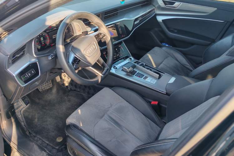 Used Mercedes-Benz A-Class 2025 A 200 L Fashion Model Interior 2
