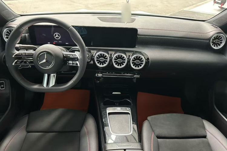 Used Mercedes-Benz A-Class 2025 A 200 L Fashion Model Interior 3