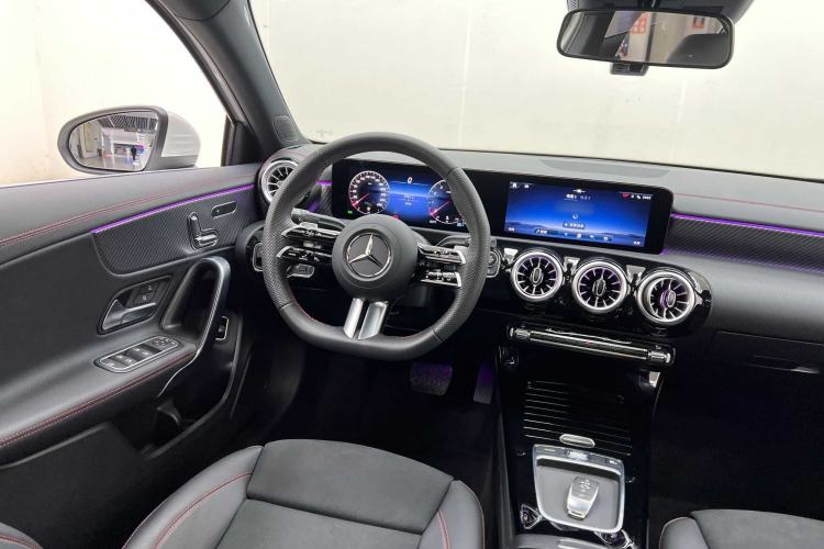 Used Mercedes-Benz A-Class 2025 A 200 L Fashion Model Interior 3