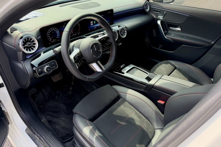 Used Mercedes-Benz A-Class 2025 A 200 L Fashion Model Interior 3
