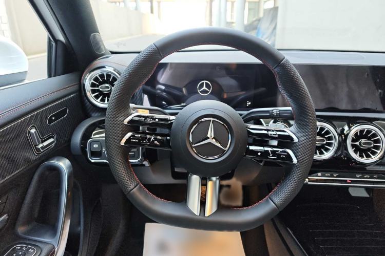Used Mercedes-Benz A-Class 2025 A 200 L Fashion Model Interior 3