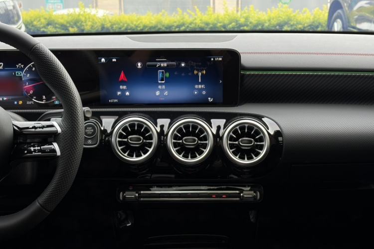 Used Mercedes-Benz A-Class 2025 A 200 L Fashion Model Interior 3
