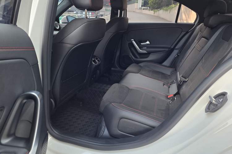 Used Mercedes-Benz A-Class 2025 A 200 L Fashion Model Interior 4