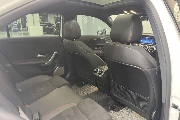 Used Mercedes-Benz A-Class 2025 A 200 L Fashion Model Interior 6