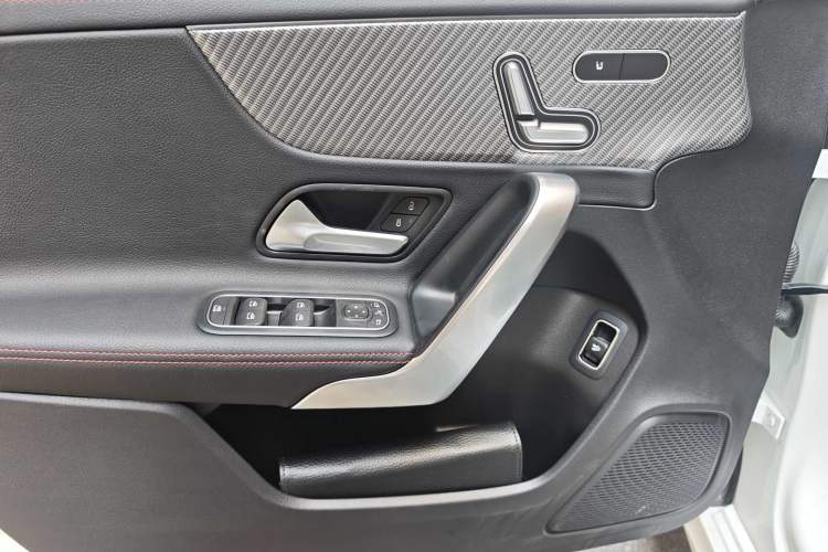 Used Mercedes-Benz A-Class 2025 A 200 L Fashion Model Interior 6