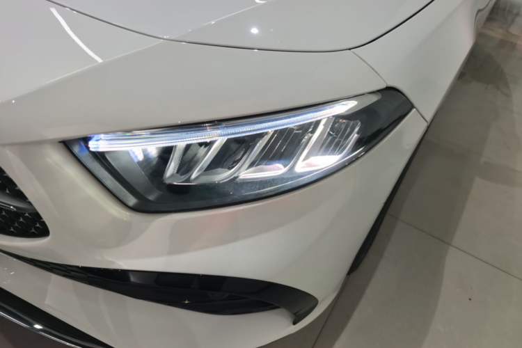 Used Mercedes-Benz A-Class 2025 A 200 L Fashion Model Left Front Headlight