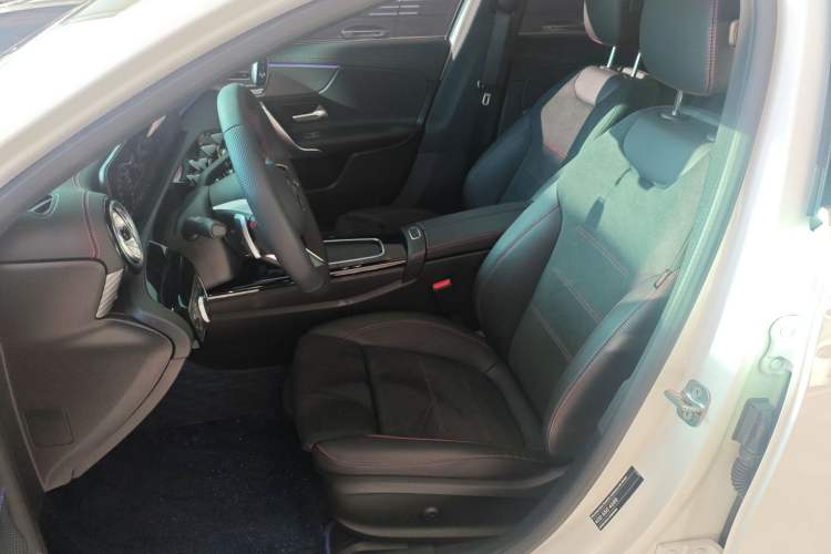 Used Mercedes-Benz A-Class 2025 A 200 L Fashion Model Left Front Seat