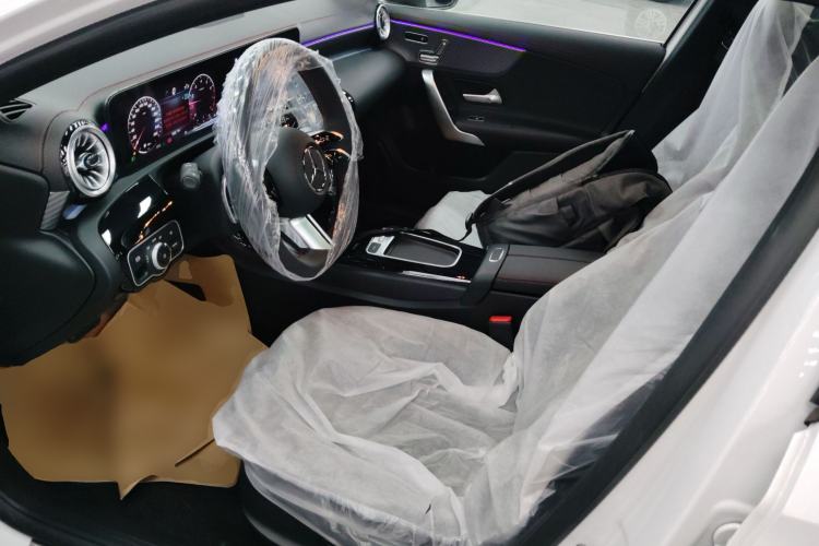 Used Mercedes-Benz A-Class 2025 A 200 L Fashion Model Left Front Seat