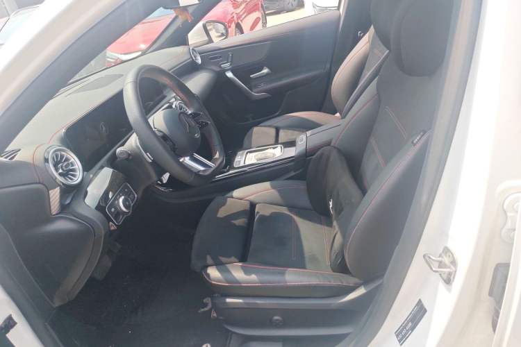 Used Mercedes-Benz A-Class 2025 A 200 L Fashion Model Left Front Seat