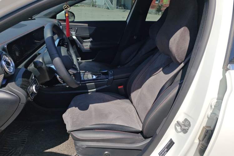 Used Mercedes-Benz A-Class 2025 A 200 L Fashion Model Left Front Seat