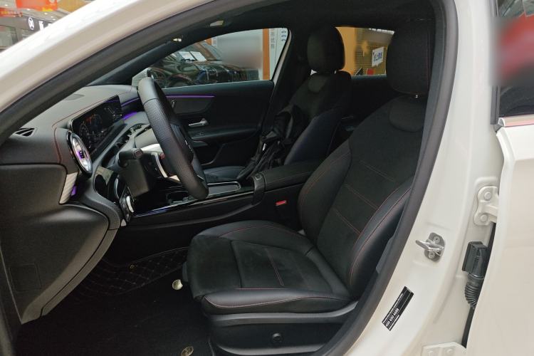 Used Mercedes-Benz A-Class 2025 A 200 L Fashion Model Left Front Seat