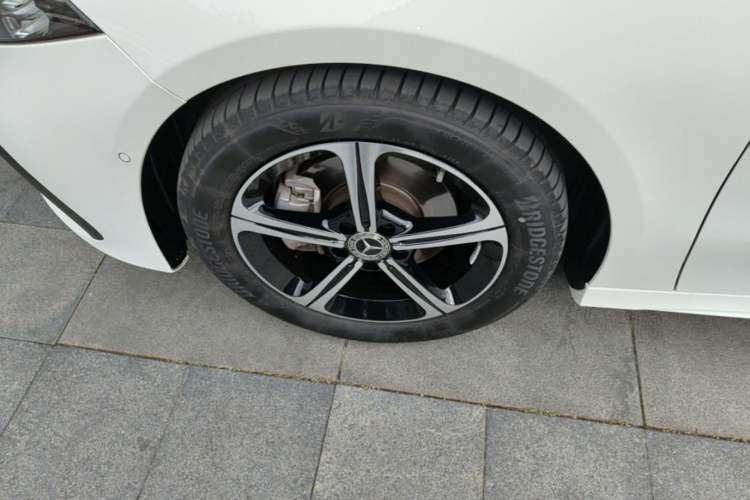 Used Mercedes-Benz A-Class 2025 A 200 L Fashion Model Left Front Wheel Hub