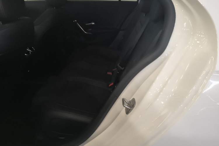 Used Mercedes-Benz A-Class 2025 A 200 L Fashion Model Left Rear Seat
